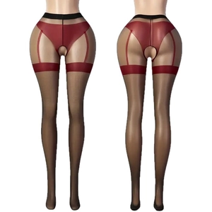 Sexy Strumpfhose in Übergröße mit offenem Schritt und rotem Kontrastmuster in Schwarz