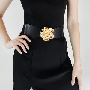 Ceinture large élastique pour femme avec grande boucle fleur en métal doré sur ruban noir