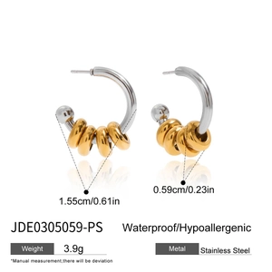 Detailed dimensions of two-tone C-shaped stainless steel earrings with waterproof specs