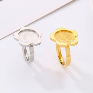 Detail of flower-shaped 18K gold and silver stainless steel ring base for DIY jewelry