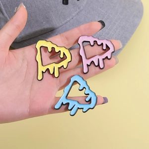 Three-piece set of colorful melting triangle alloy brooches with glitter finish