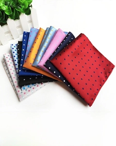 Polka dot pocket square set for suits in various colors measuring 25x25cm with satin finish