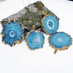 Natural blue agate sun flower pendant necklace with elegant gold plated brass edges