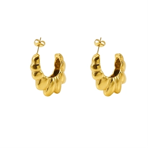 Exaggerated golden C-shape irregular croissant earrings in polished stainless steel