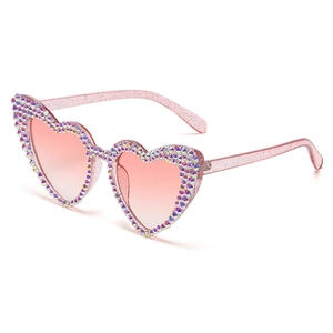Women Heart Shaped Rhinestone Sunglasses PC Frame UV400 Protection Fashion Party Y2K Retro Oversized Eyewear
