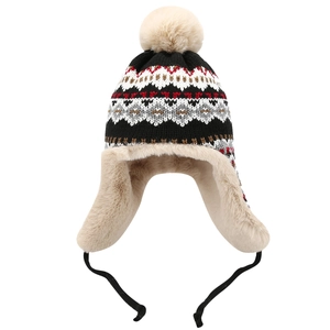 Chapeau de trappeur tricoté avec motif ethnique, doublure en fourrure et pompon