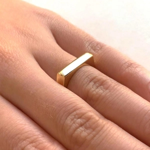Elegant 18k gold plated bar ring with minimalist rectangular flat top for women