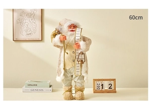 Vista dettagliata di Babbo Natale beige da 60 cm in tessuto peluche con tocchi dorati