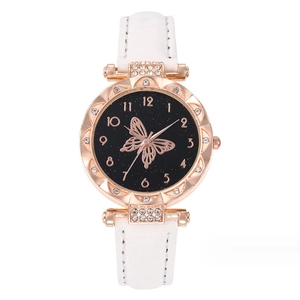 Γυναικείο ρολόι rose gold με μαύρο καντράν με αστέρια και λευκό δερμάτινο λουράκι