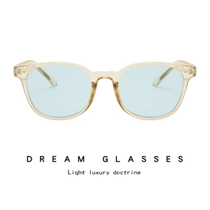 Trendige Kleine Sonnenbrille Für Damen Herren UV400 Schutz Mode Streetwear Harzrahmen AC Linsen Metallnieten Brillen