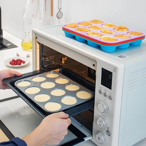 Silicone and metal muffin pans with 12 holes for baking cakes in various vibrant colors
