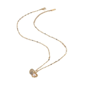 Collier élégant doré 18 carats avec pendentif coquillage, perle et zircons brillants