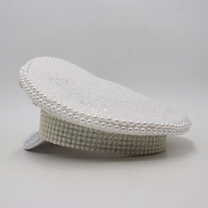 Chapeau de capitaine blanc à paillettes avec perles pour mariages ou spectacles de fête