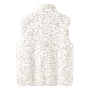 Vista posteriore del gilet in pile di agnello bianco con collo alto e trama soffice