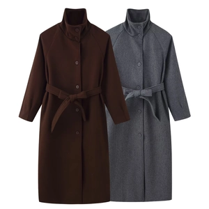 Cappotto lungo in lana da donna con collo alto e cintura nei colori marrone e grigio