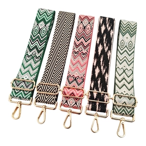 Adjustable 5cm jacquard bag straps with heart patterns and gold metal buckles