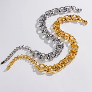 Flat chunky curb chain bracelets in gold and silver finish with lobster clasp