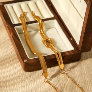 Chic 18k gold plated stainless steel snake chain and knotted bracelets set in jewelry box