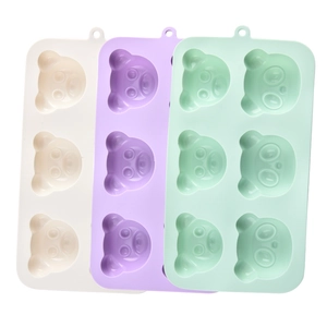 6-cavity bear silicone baking molds in beige, purple and green for creative desserts