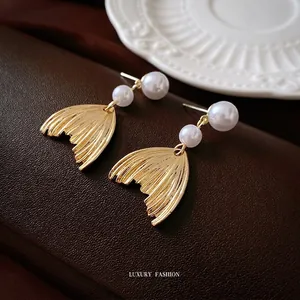 Fishtail Artificial Pearl Drop Earrings With 925 Sterling Silver Earring Post Alloy Golden French Retro Elegant Jewelry For Women