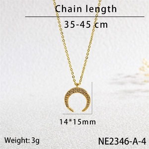 Detailed dimensions of gold horn necklace with zircon crescent pendant and 45cm chain