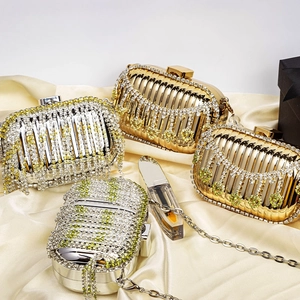 Women Luxurious Suitcase Style Evening Clutch Bag Rhinestone Tassel Heart Gemstone Hard Shell Acrylic Metal Chain Party