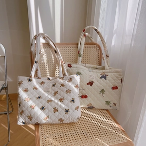 Vintage Quilted Cotton Canvas Tote Bag Large Capacity Shoulder Handbag Cute Cartoon Animal Print For Women Daily Use