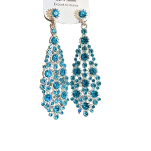 Elegant sparkling blue water-drop geometric dangle earrings with silver needle base