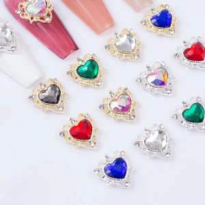 Heart-shaped alloy nail rhinestones with gold and silver crystal hollow-out metal base