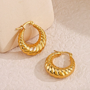 Boucles D'oreilles Créoles Torsadées Acier Inoxydable Plaqué Or 18K Creux Style Croissant Bijoux De Mode Femmes