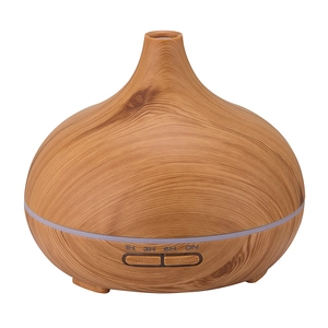 Onion-shaped light wood grain aromatherapy diffuser with mist control and timer settings