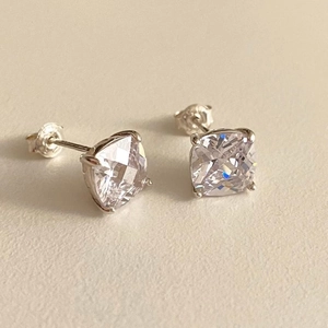 Elegant 925 sterling silver square-cut zircon stud earrings with four-prong setting