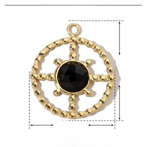 Detailed specs of gold rudder pendant with natural black stone, 18mm by 21mm size