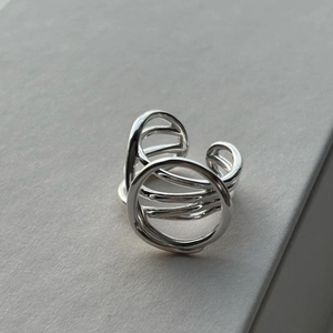 Minimalist S925 sterling silver multi-layer hollow geometric ring in polished finish