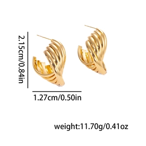 Technical drawing showing the 2.15cm height and weight of these golden twisted hoop earrings