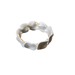 Minimalist silver matte metal bracelet with oval circular linked design for women