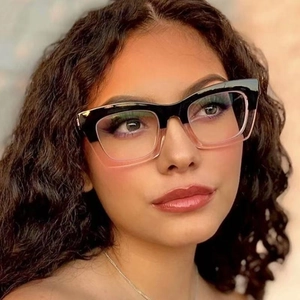 Fashionable women's oversized cat eye anti-blue light glasses with black-pink gradient frame