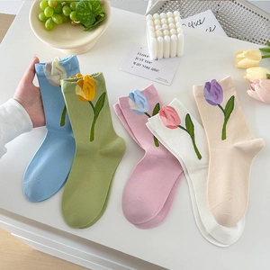 Women Mid Calf Crew Socks Combed Cotton Seamless Toe Tulip Flower Embroidery Breathable Sweet Aesthetic Socks