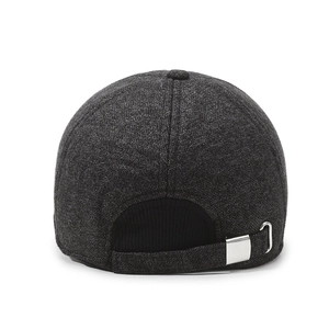 Casual grey winter baseball cap for men featuring a windproof earflap and metal buckle