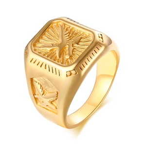 Chevalière pour homme plaquée or 18 carats avec relief d'aigle et face carrée élégante
