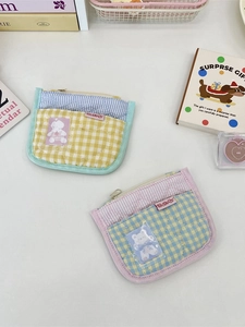Cute quilted card holder wallet with heart stitching and transparent pocket for students