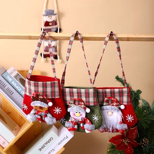 Christmas Gift Bags Felt Fabric Candy Apple Tote Pouch With 3D Cartoon Santa Snowman Reindeer Plaid Pattern Festive Novelty