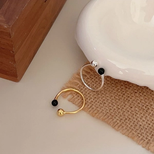 Minimalist 925 silver open rings with black onyx beads in gold and silver finishes