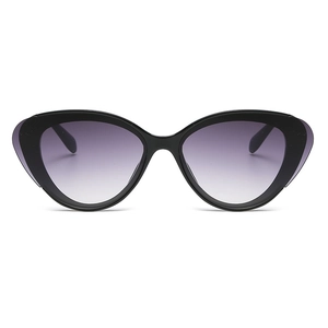 Fashion cat eye sunglasses with black frames and purple gradient lenses for women