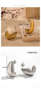 Detail showing gold and silver ribbed metal hoop earrings with dimensions and weight info