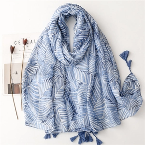 Women Bohemian Ethnic Print Shawl Scarf Sun Protection Voile Tassels Beach Travel Wrap