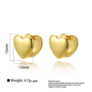 Minimalist double-sided heart hoop earrings in 18k gold plated copper 12mm