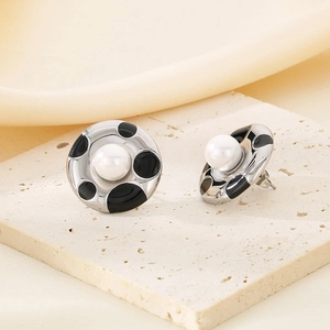 French vintage stainless steel pearl stud earrings with black enamel on stone