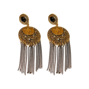 Boucles d'oreilles vintage dorées avec pampilles et pièces de monnaie