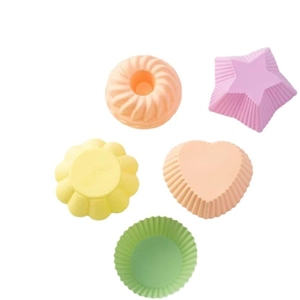 Five-piece food-grade silicone cake molds in various shapes and macaron colors